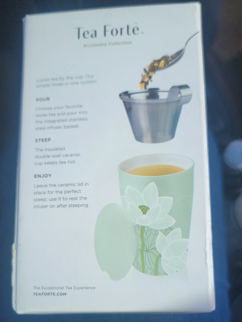 New Tea Forte Steeping Cup with Infuser KATI Green White Lotus Flower